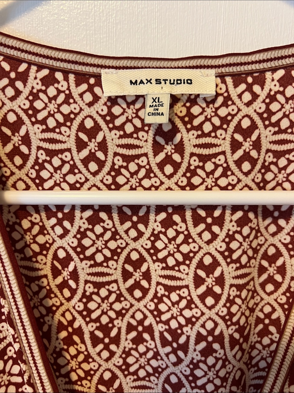 Max Studio Burgundy Geometric V-Neck Maxi Dress - Picture 4 of 9